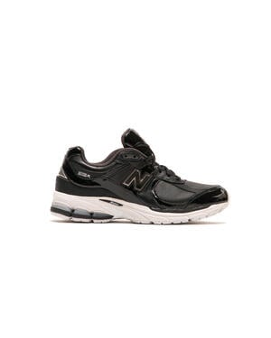 New Balance 2002R
