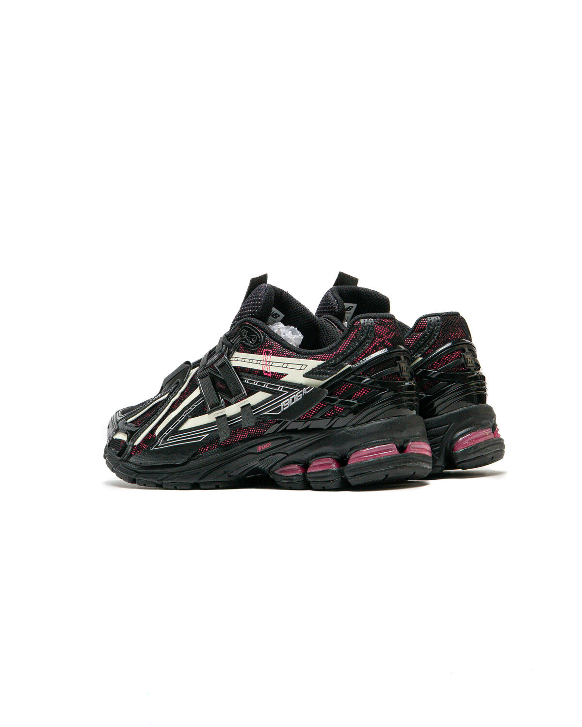New Balance 1906 Black Dragonberry - Image 31