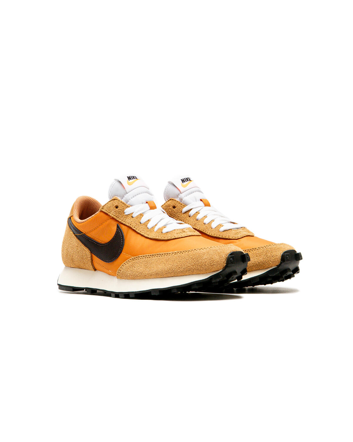 Nike Daybreak SP Flax/Velvet Brown - Image 25