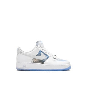 Nike AIR FORCE 1 RETRO QS
