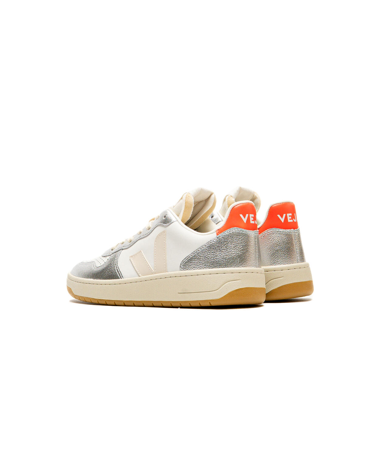 Veja V-10 Leather W (Women's) - Image 7