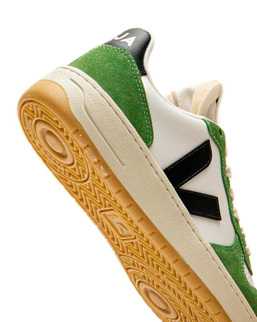 Veja V-10 Prime - Image 7