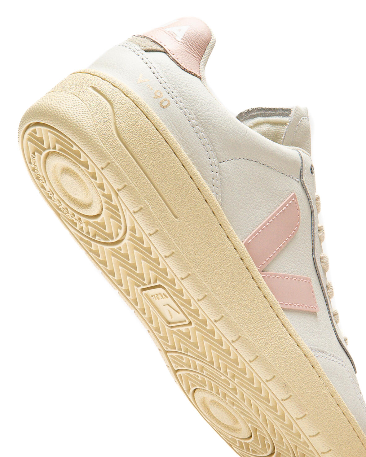 Veja Womens V-90 Leather White Petale - Image 7