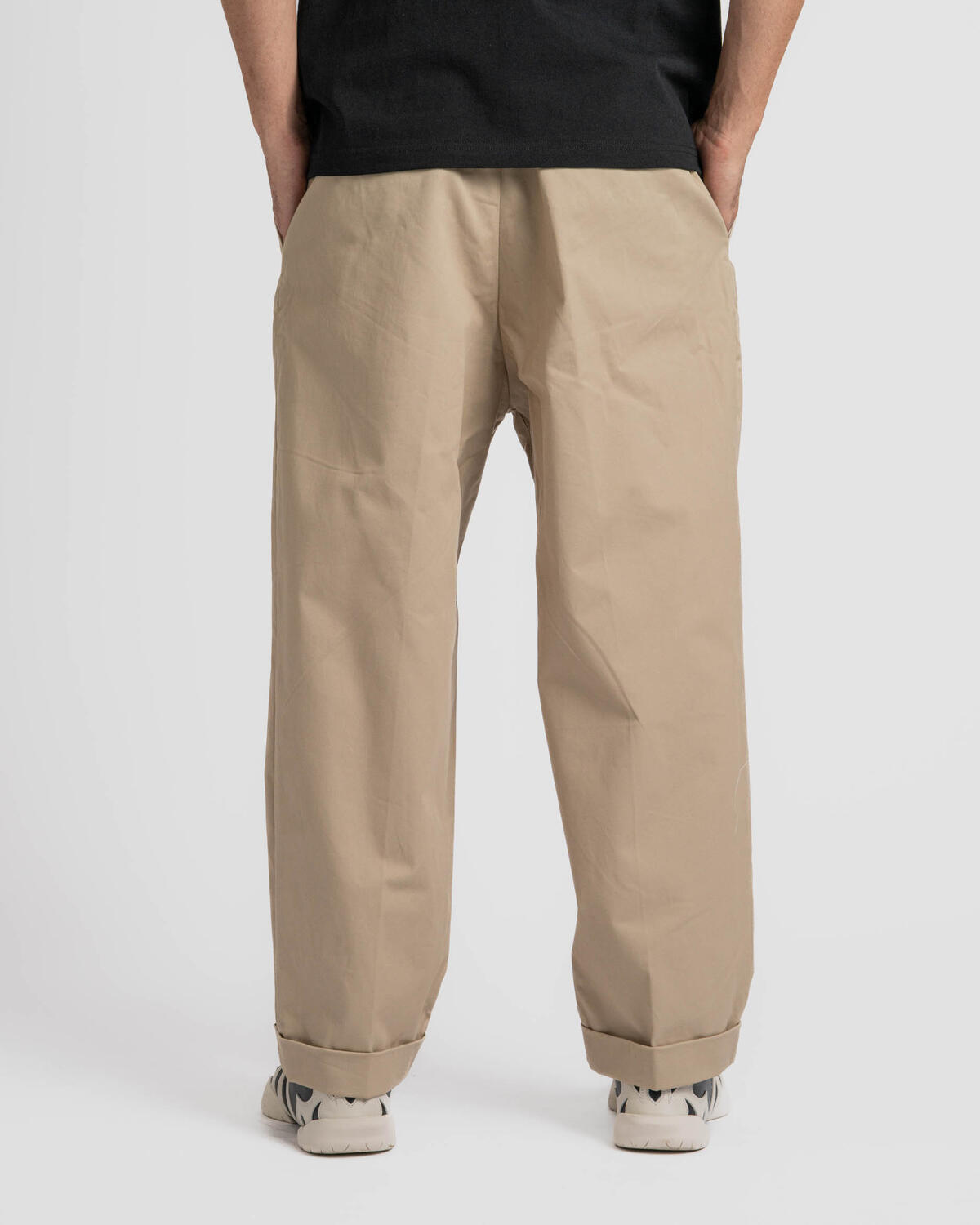Beamsplus 2 Pleats Tapered Twill - Image 6