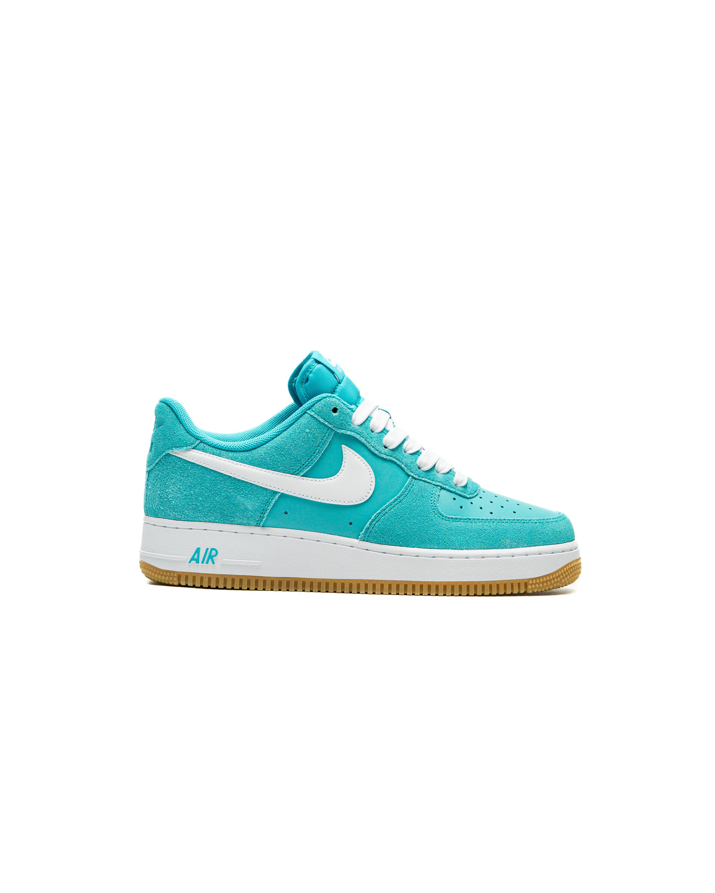 Nike AIR FORCE 1 '07 LV8