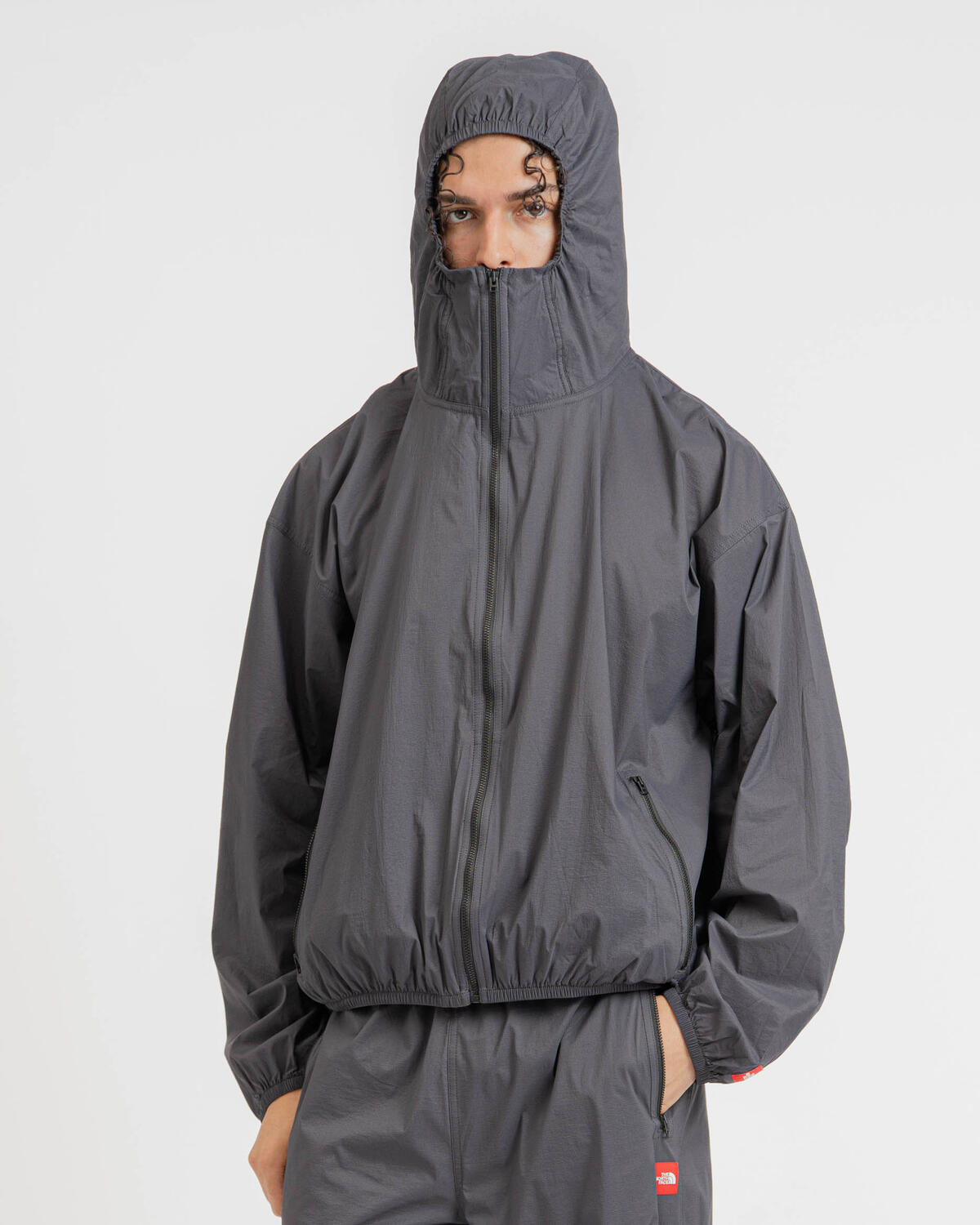 The North Face Red Box Packable Hooded Wind Jacket - Image 12
