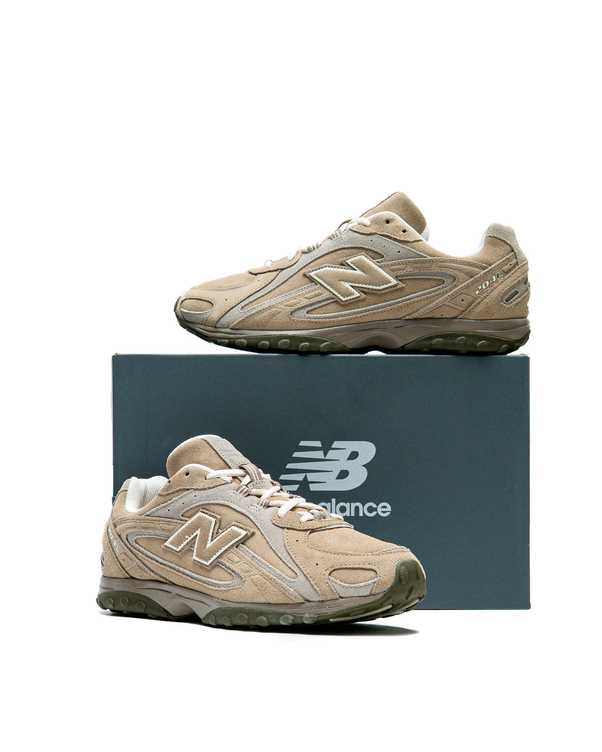 New Balance 204L - Mushroom / Arid Stone - Image 11