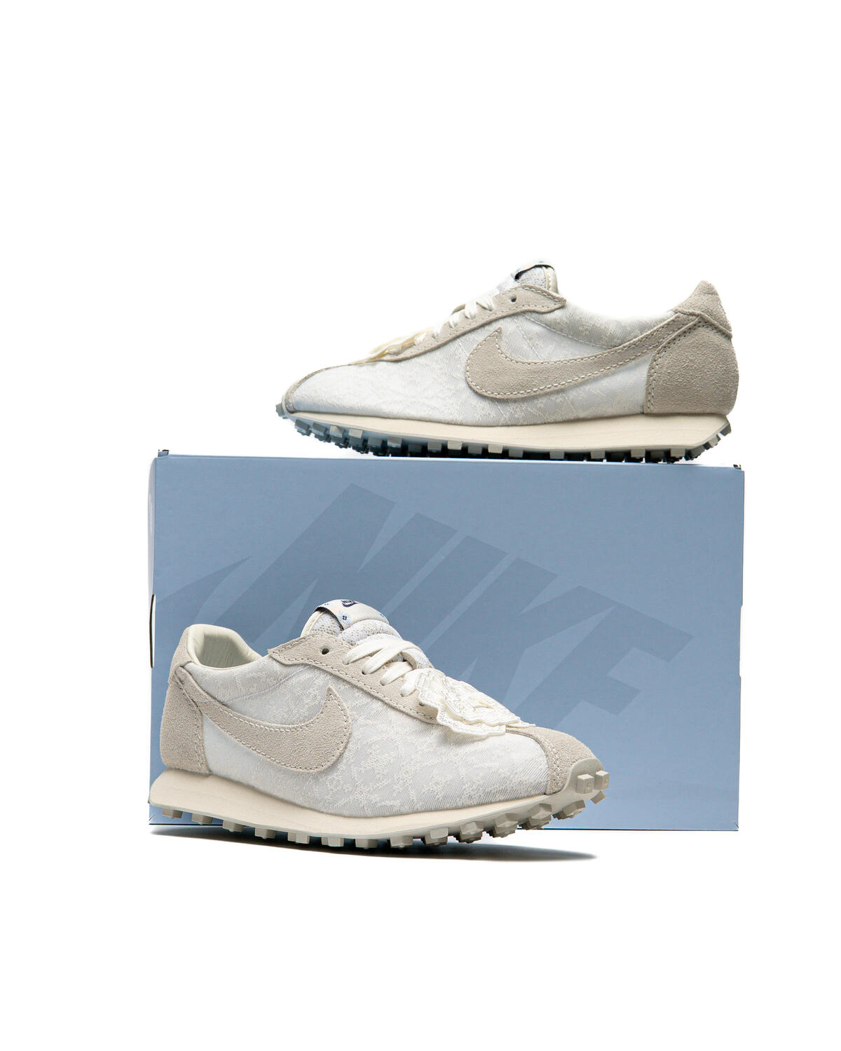 Nike WMNS LD-1000 - Image 12