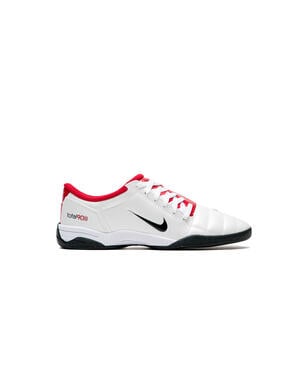Nike TOTAL 90