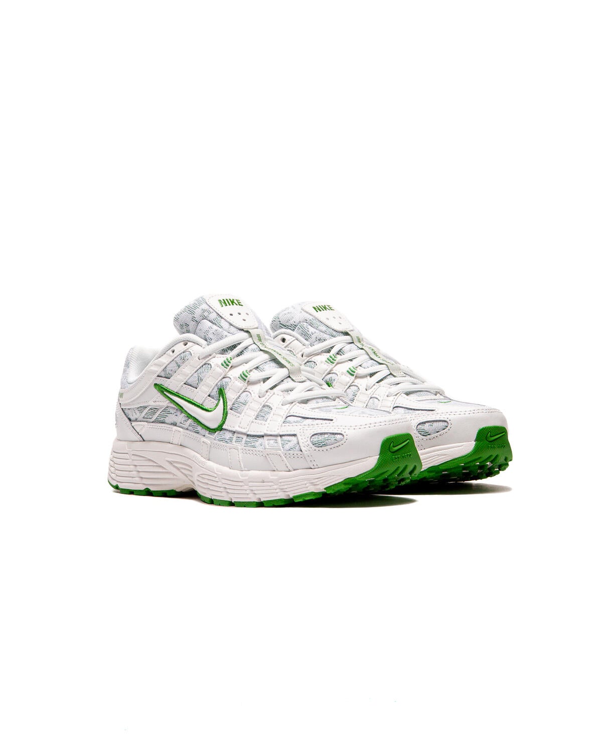 Nike Women's P-6000 Summit White/Kelly Green - Image 7