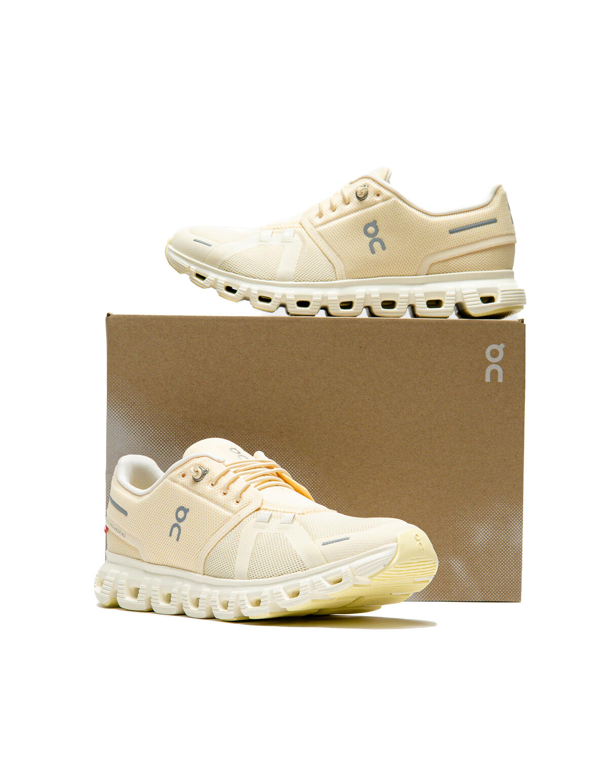 ON Running - W Cloud 6 - Castor/Ivory - Women's - Image 12