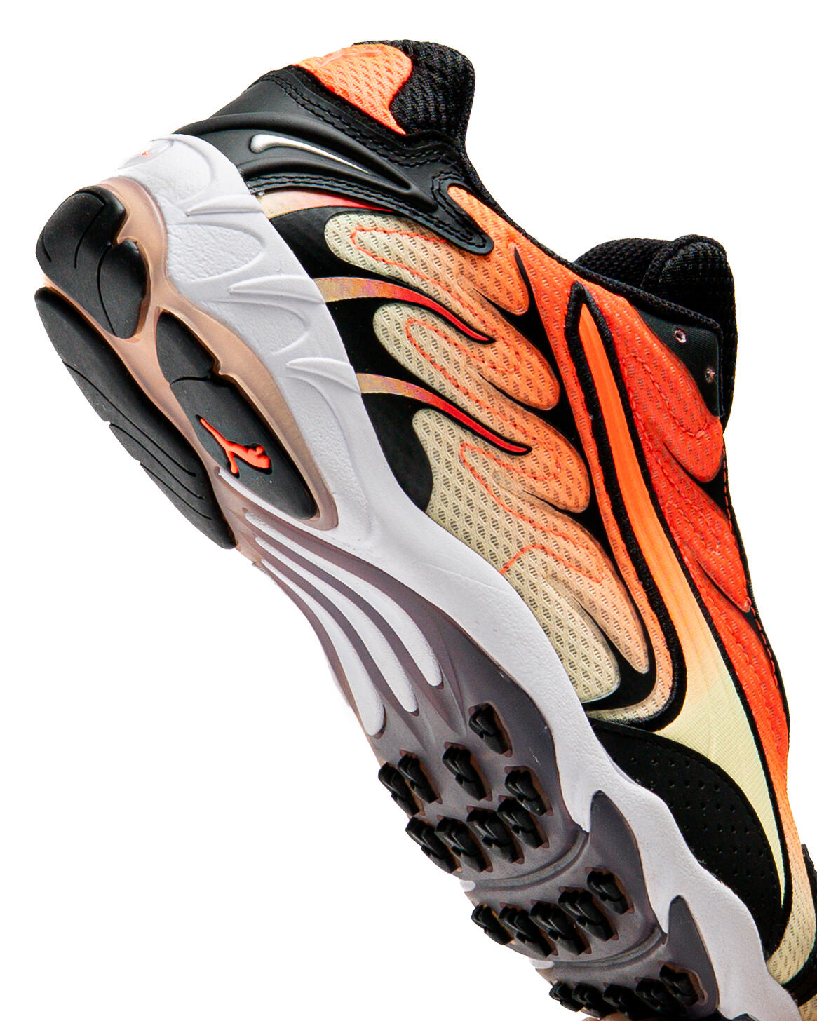 Inhale Sneakers Glowing Red / Black - Image 7