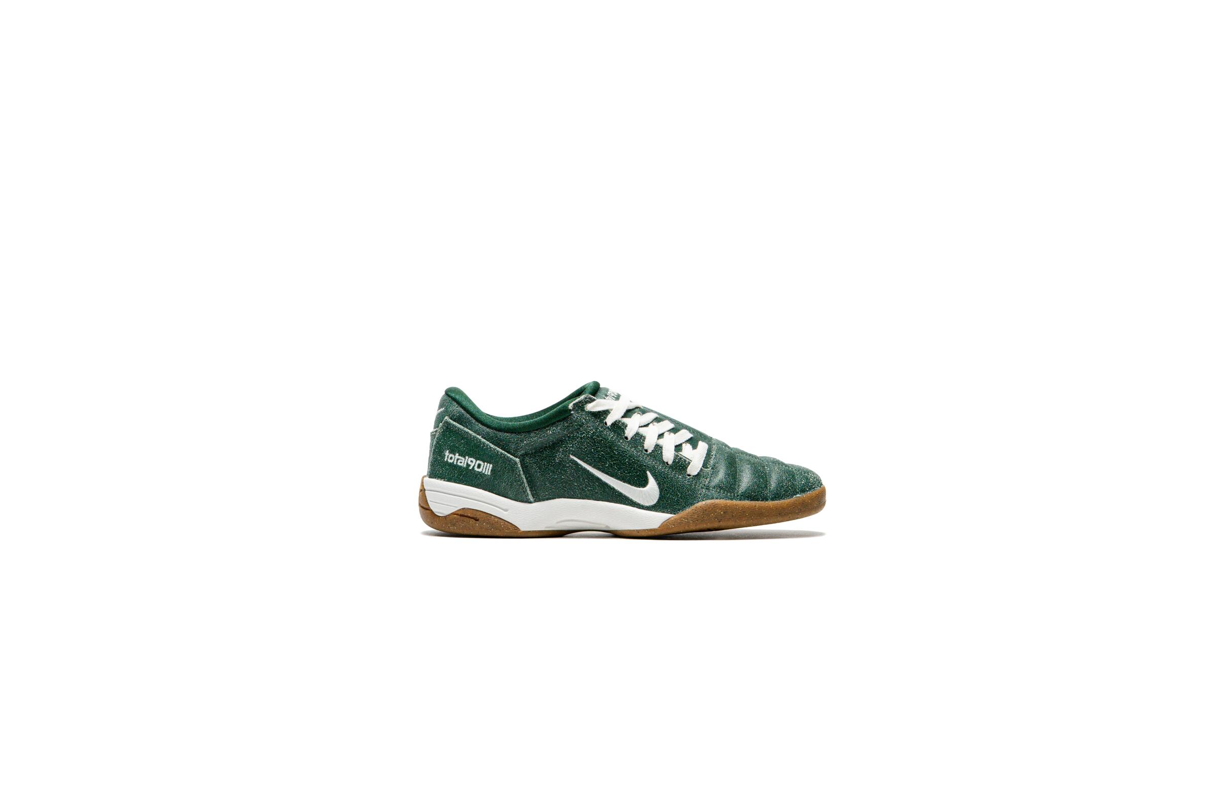 Nike TOTAL 90 PRM