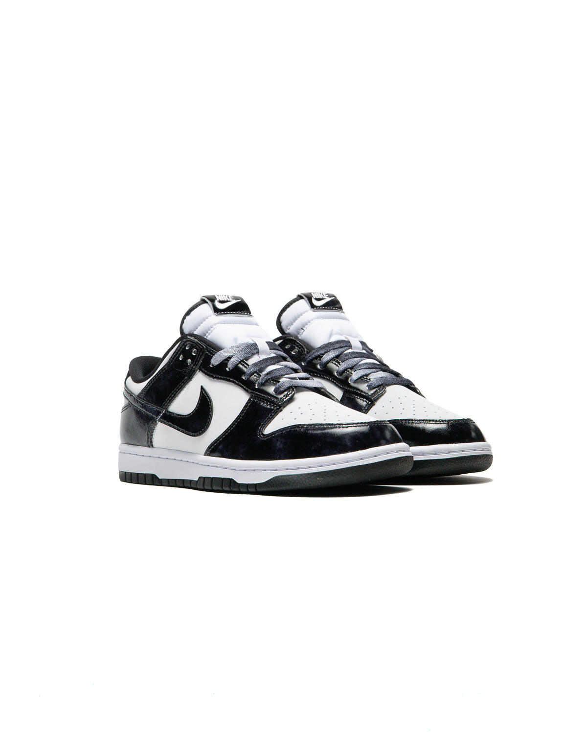 Nike Dunk Low '40th Anniversary Panda' - Image 50