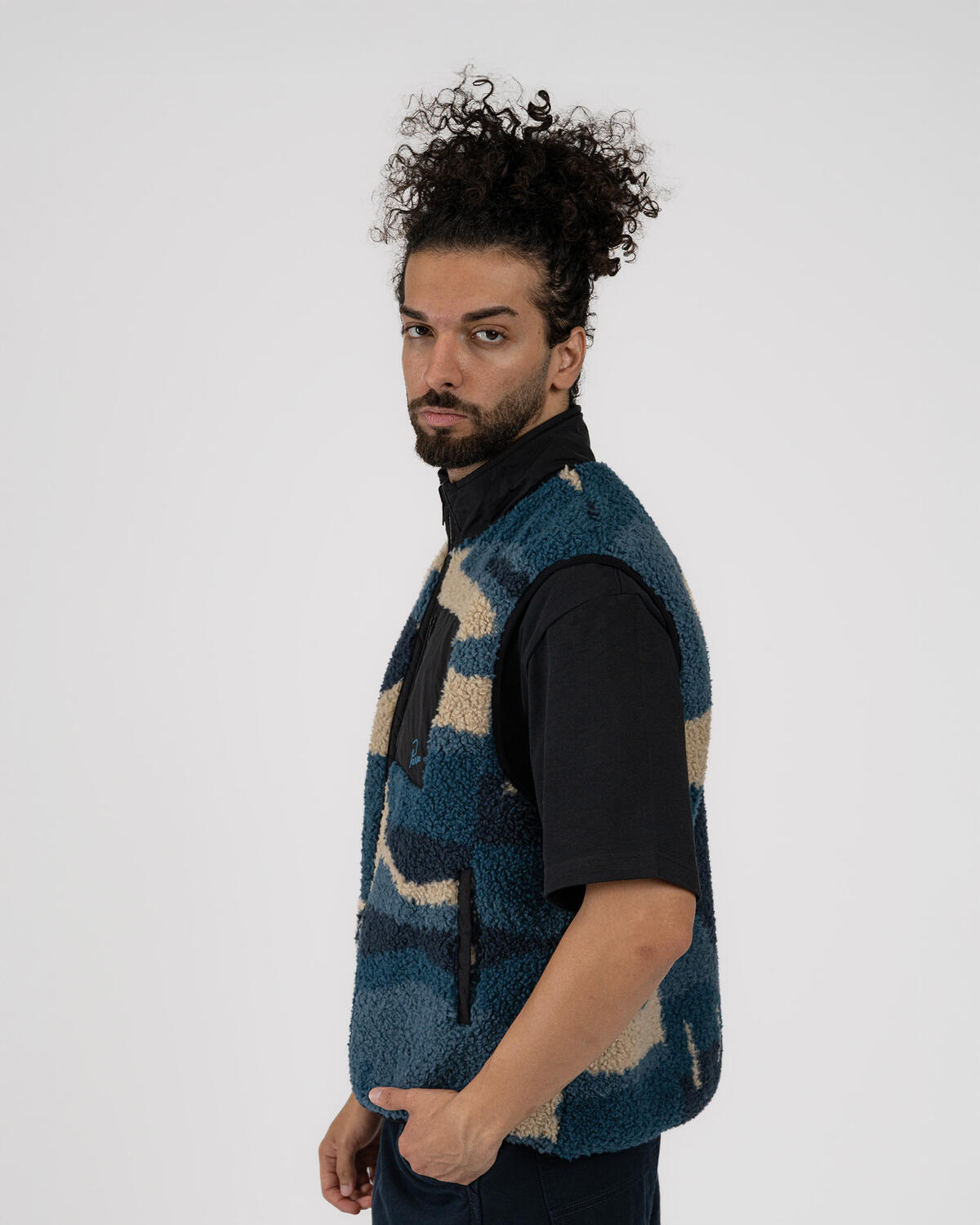 By Parra Infinite Bird Reversible Vest - Image 5