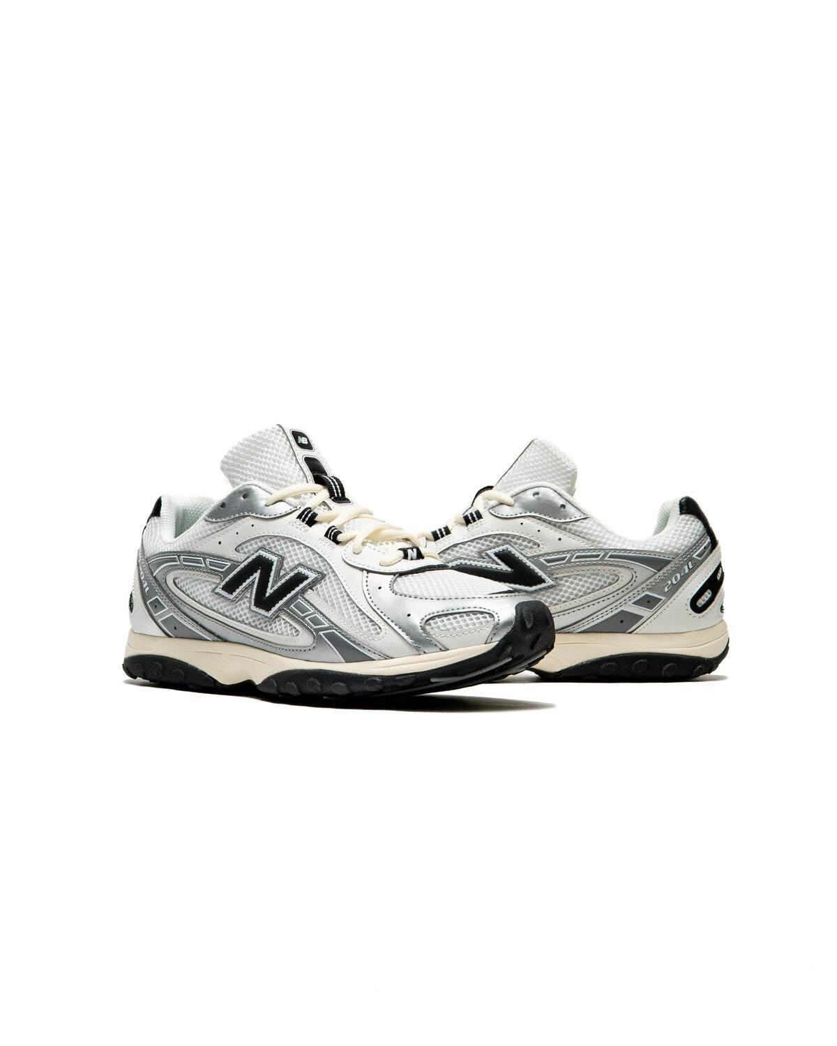 New Balance 204L Silver Metallic / Black - Image 28
