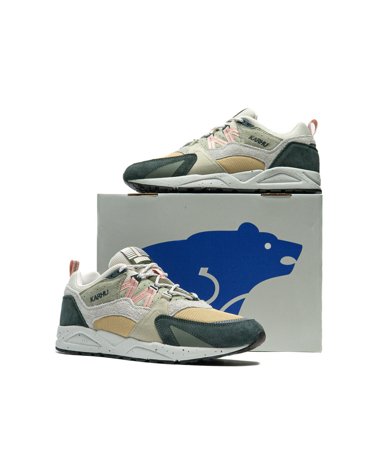 Karhu Fusion 2.0 'Darkest Spruce / Cameo Rose' - Image 16