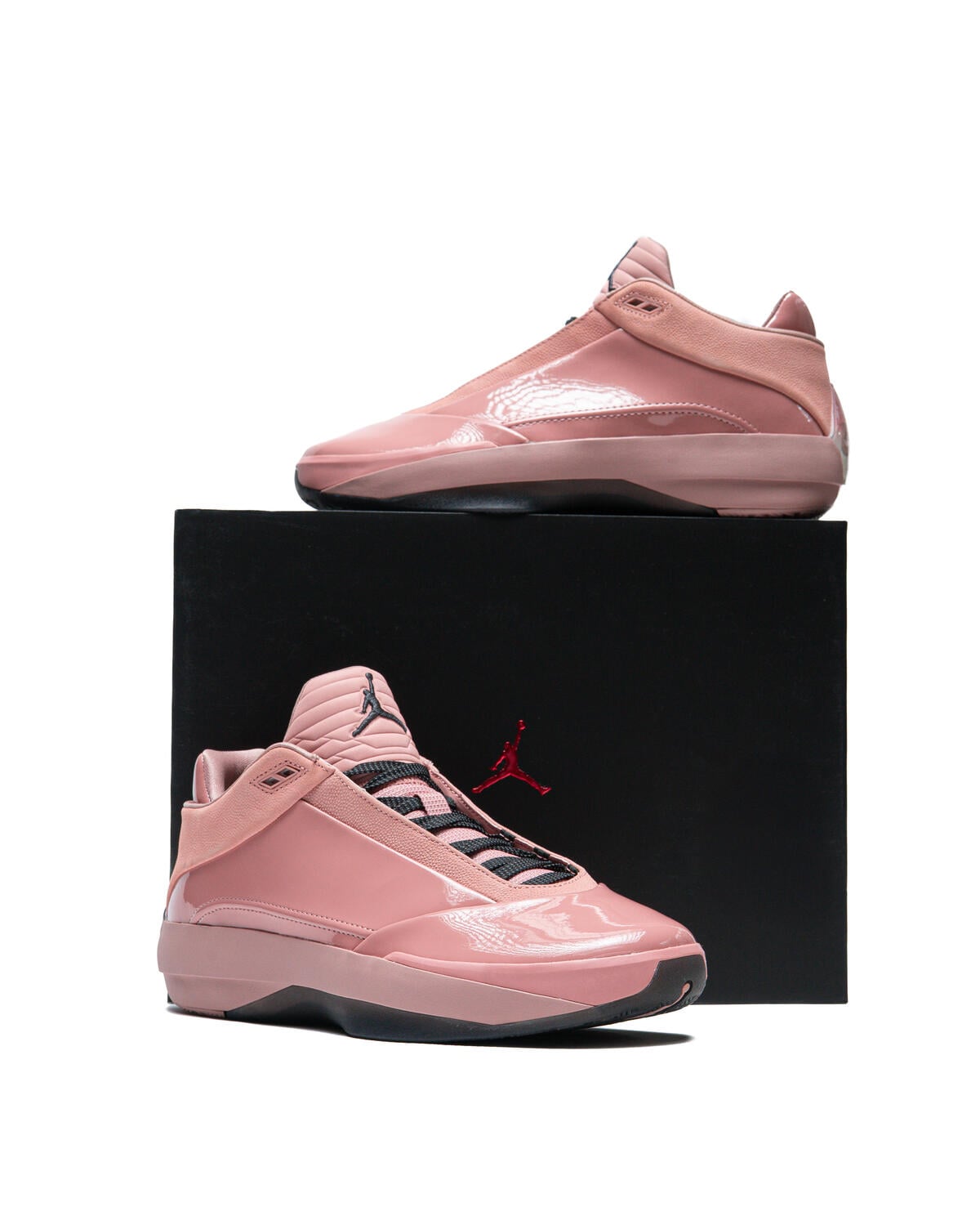 jordan aura 2 pink