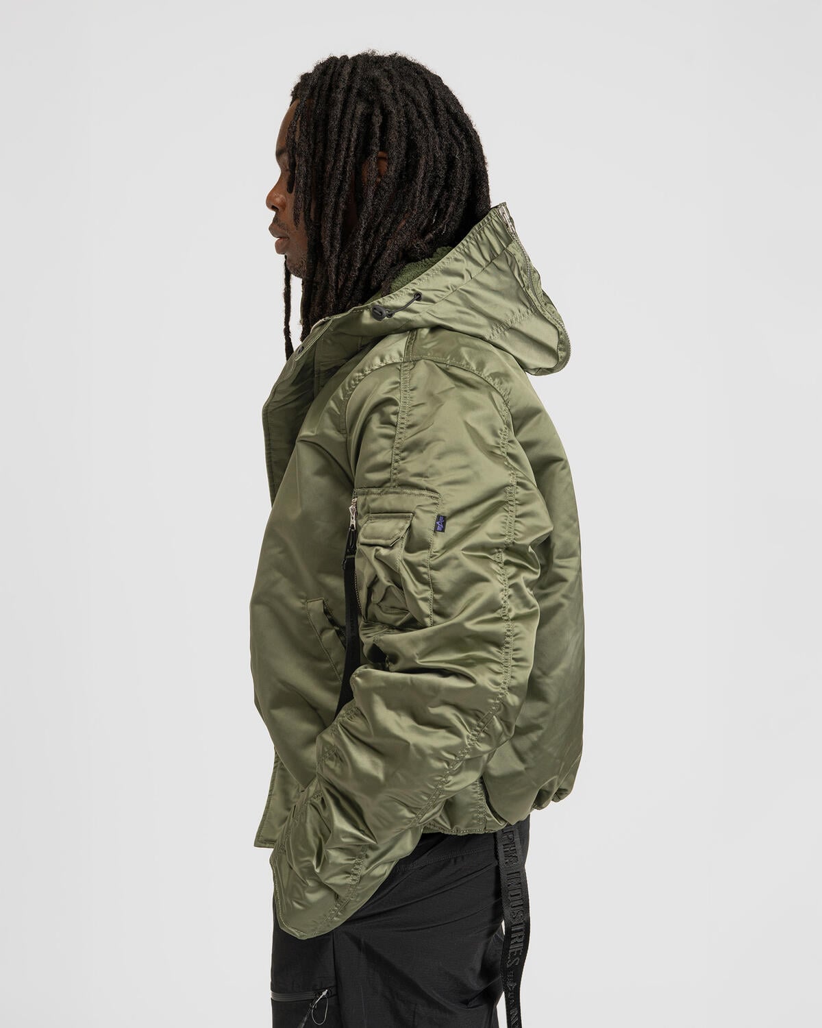 n-2b アルファ N-2B SHORT WAIST PARKA アルファ インダストリーズ