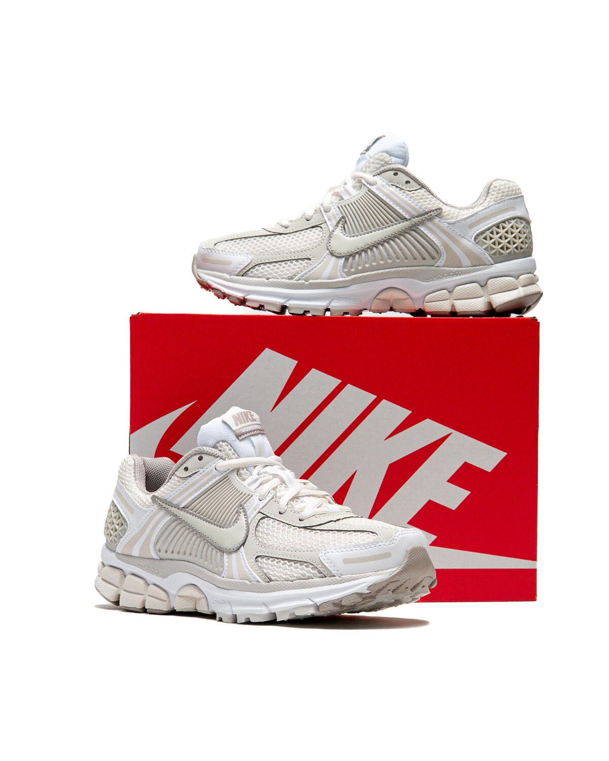 Nike Zoom Vomero 5 'Light Bone Phantom' (Women's) - Image 31