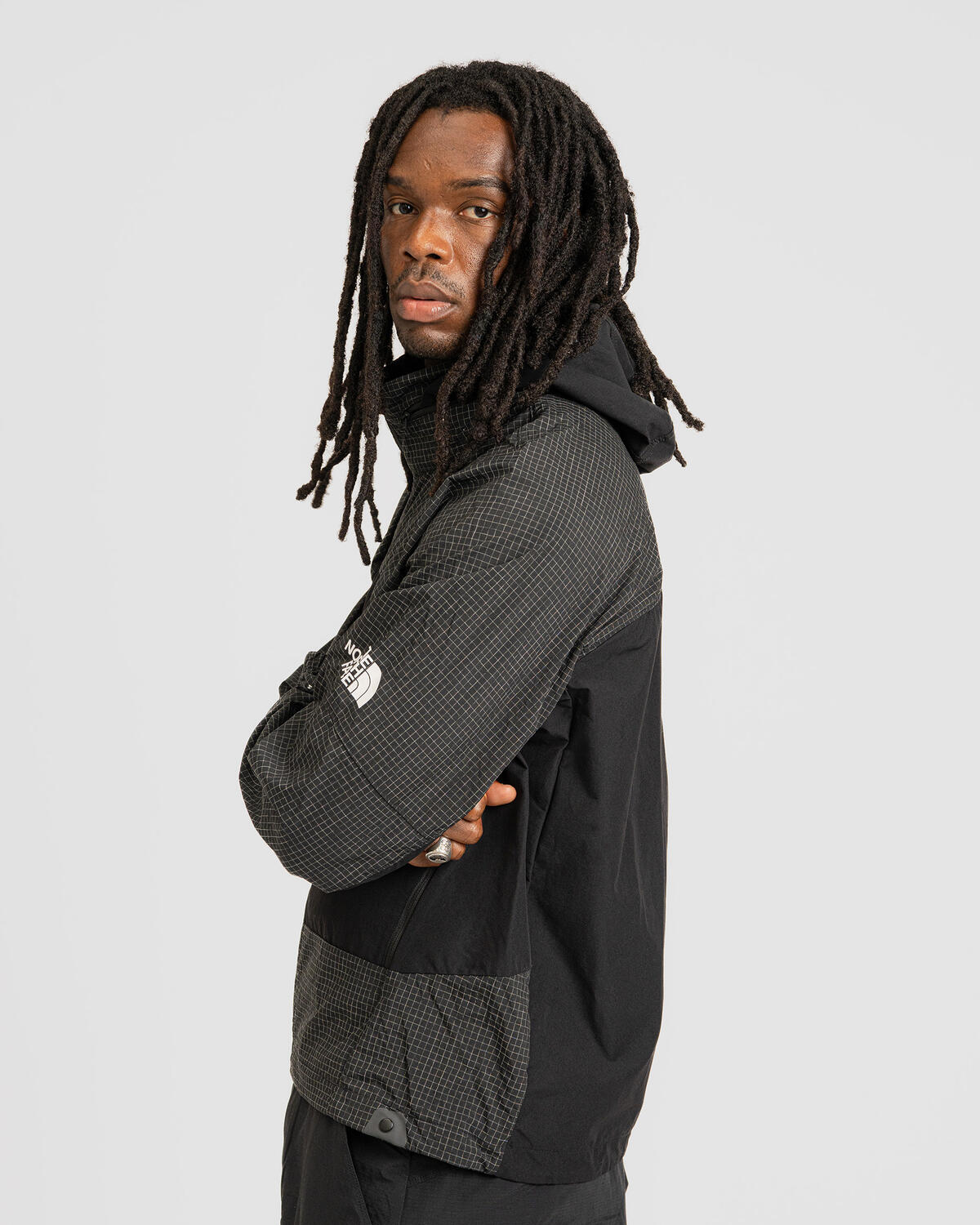 The North Face HKE Utility Wind Jacket - Image 11