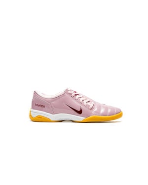 Nike WMNS Total 90