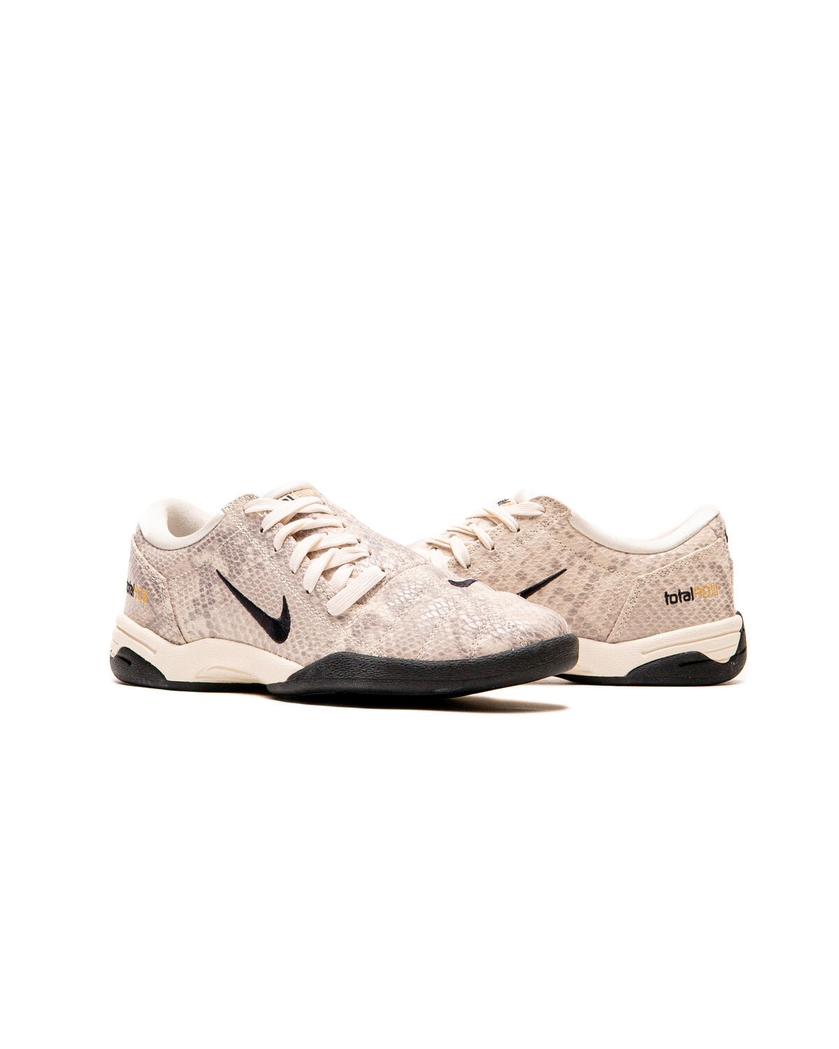 Nike Total 90 SE Women's Shoes Pale Ivory Black - Image 39