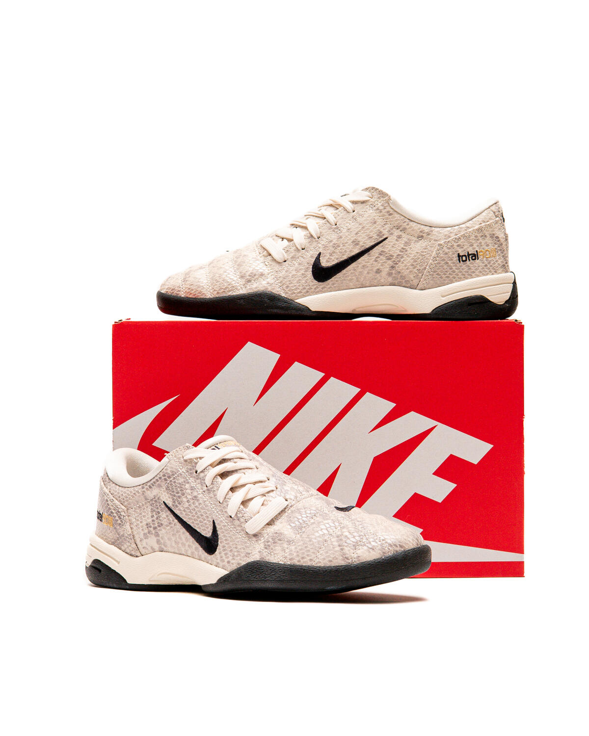 Nike Total 90 SE Women's Shoes Pale Ivory Black - Image 40