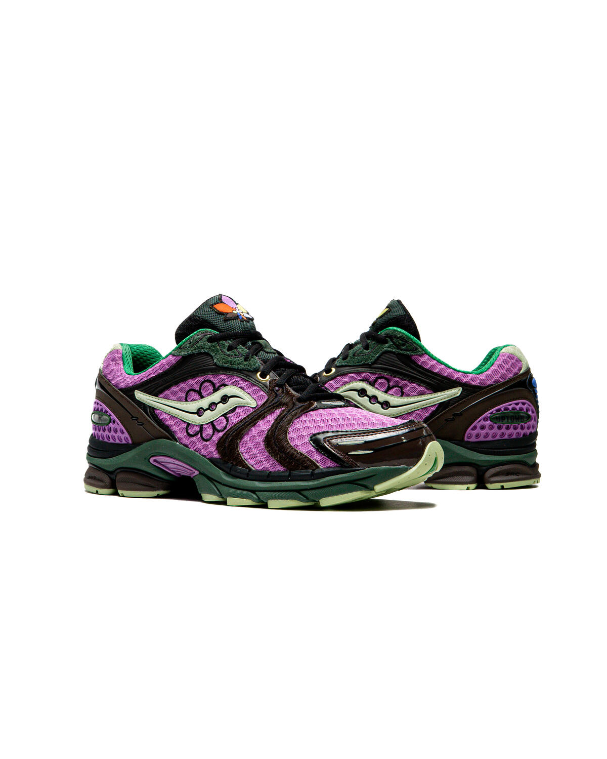 Saucony Progrid Triumph 4 'Jae Tips' - Image 5