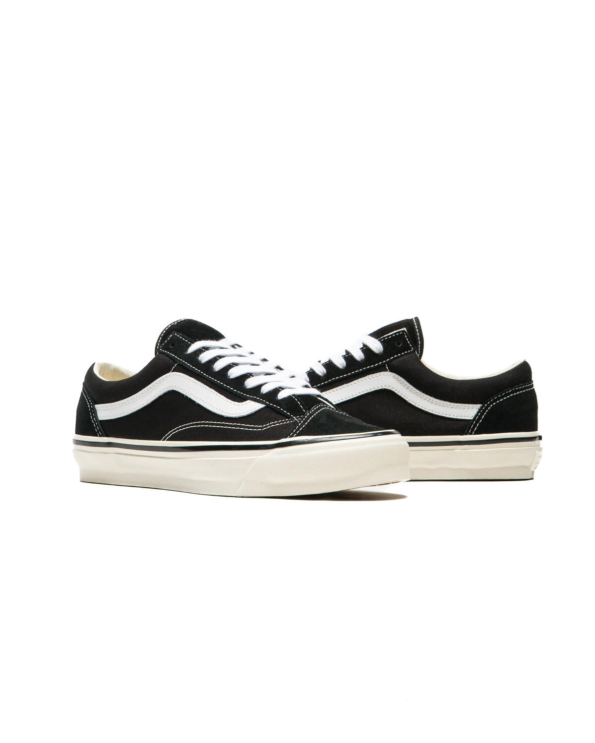 Vans Old Skool Premium Black/Marshmallow - Image 25