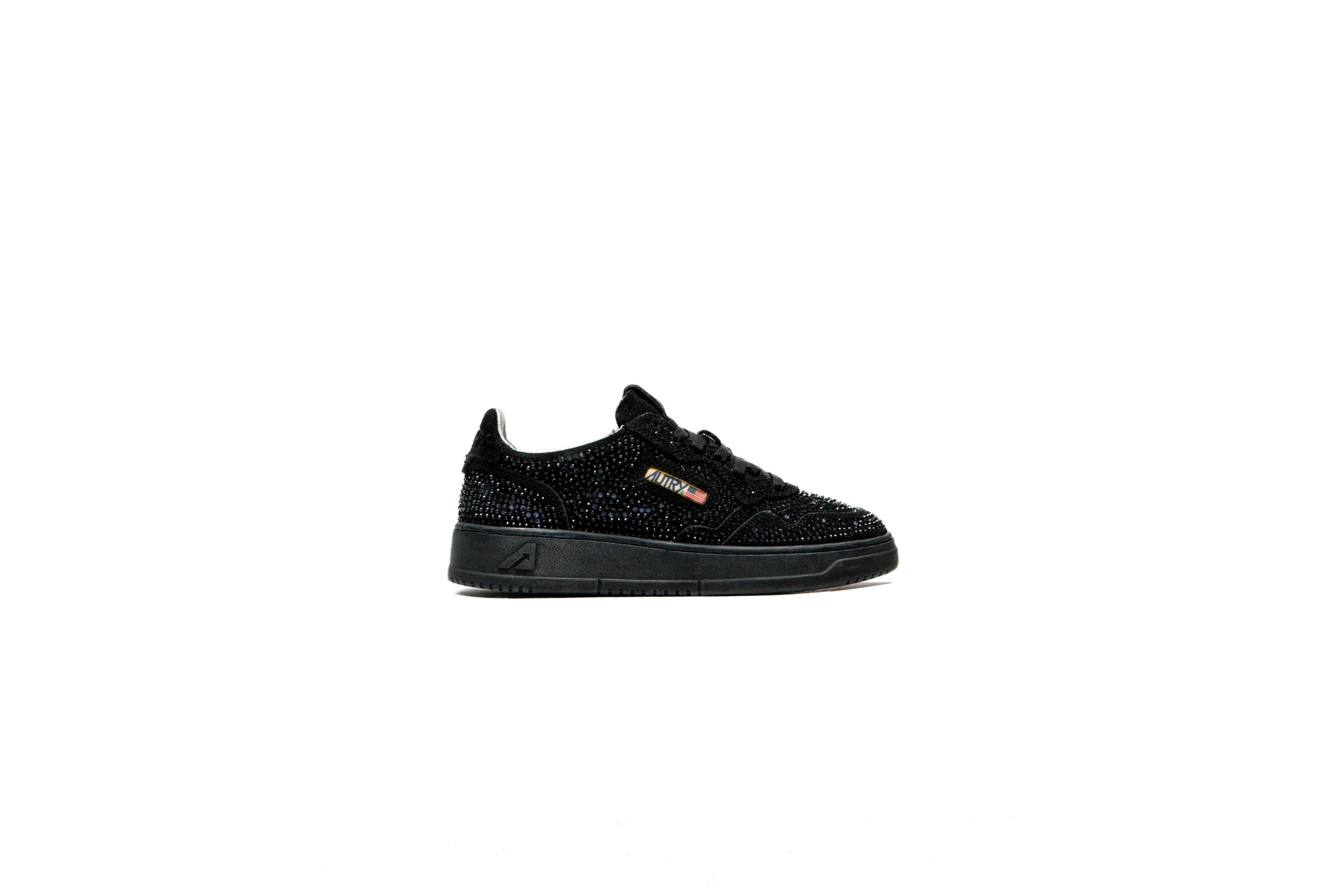 Autry Action Shoes WMNS MEDALIST LOW ‘Cyrstal’