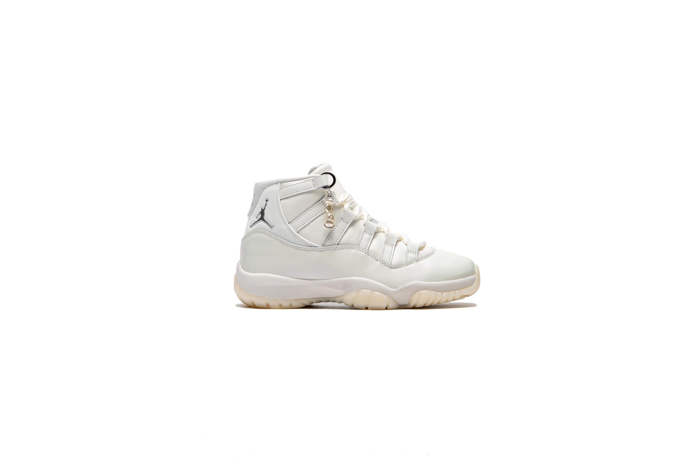 Air Jordan WMNS 11 Retro ‘Pearl’