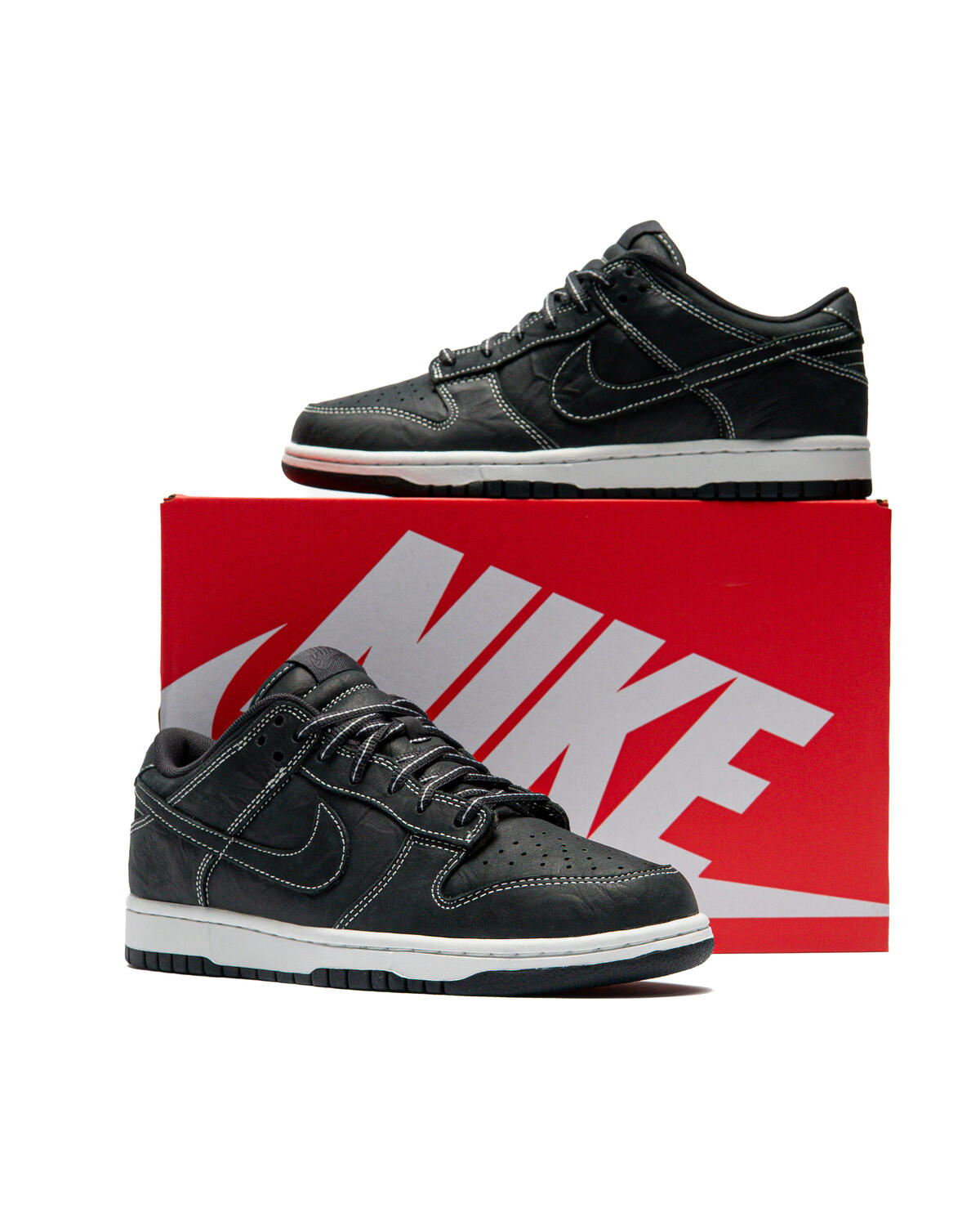 Nike Dunk Low Retro Off Noir - Image 32