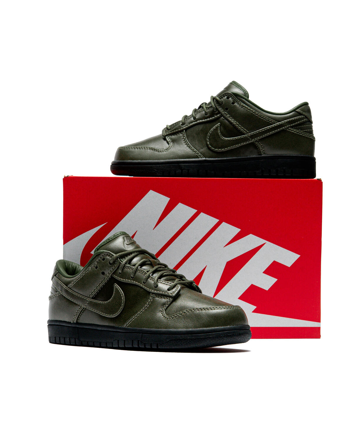 Nike Dunk Low 'Army Olive' - Image 30