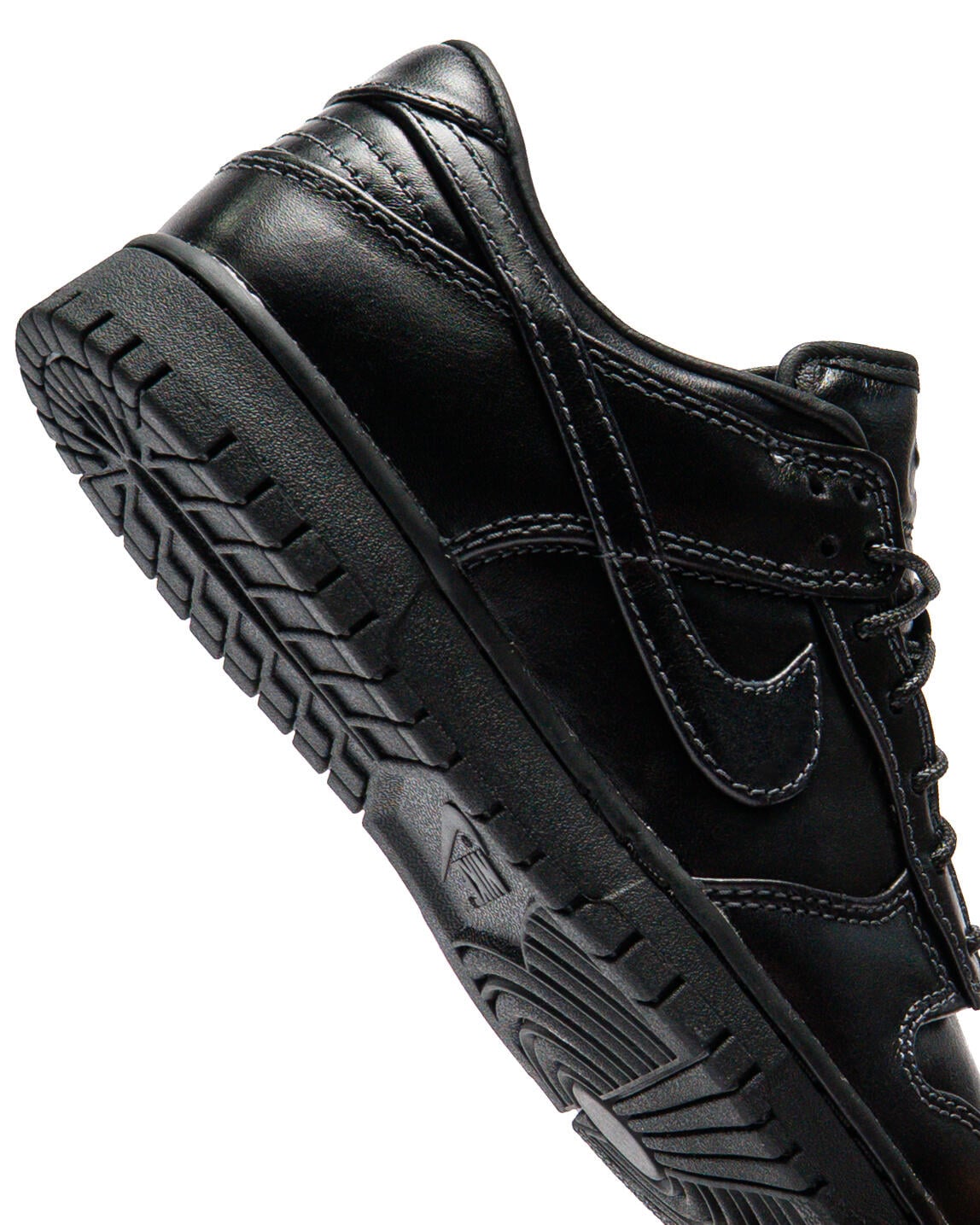nike dunk low dress shoe Wedding SZN: Adds Dressy Lux Leather to New Pack Nike DUNK LOW RETRO PRM
