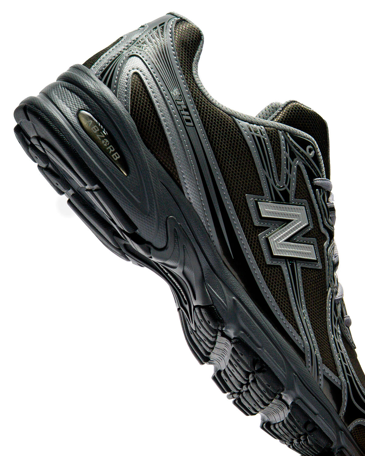 New Balance 740 Black Metallic - Image 21