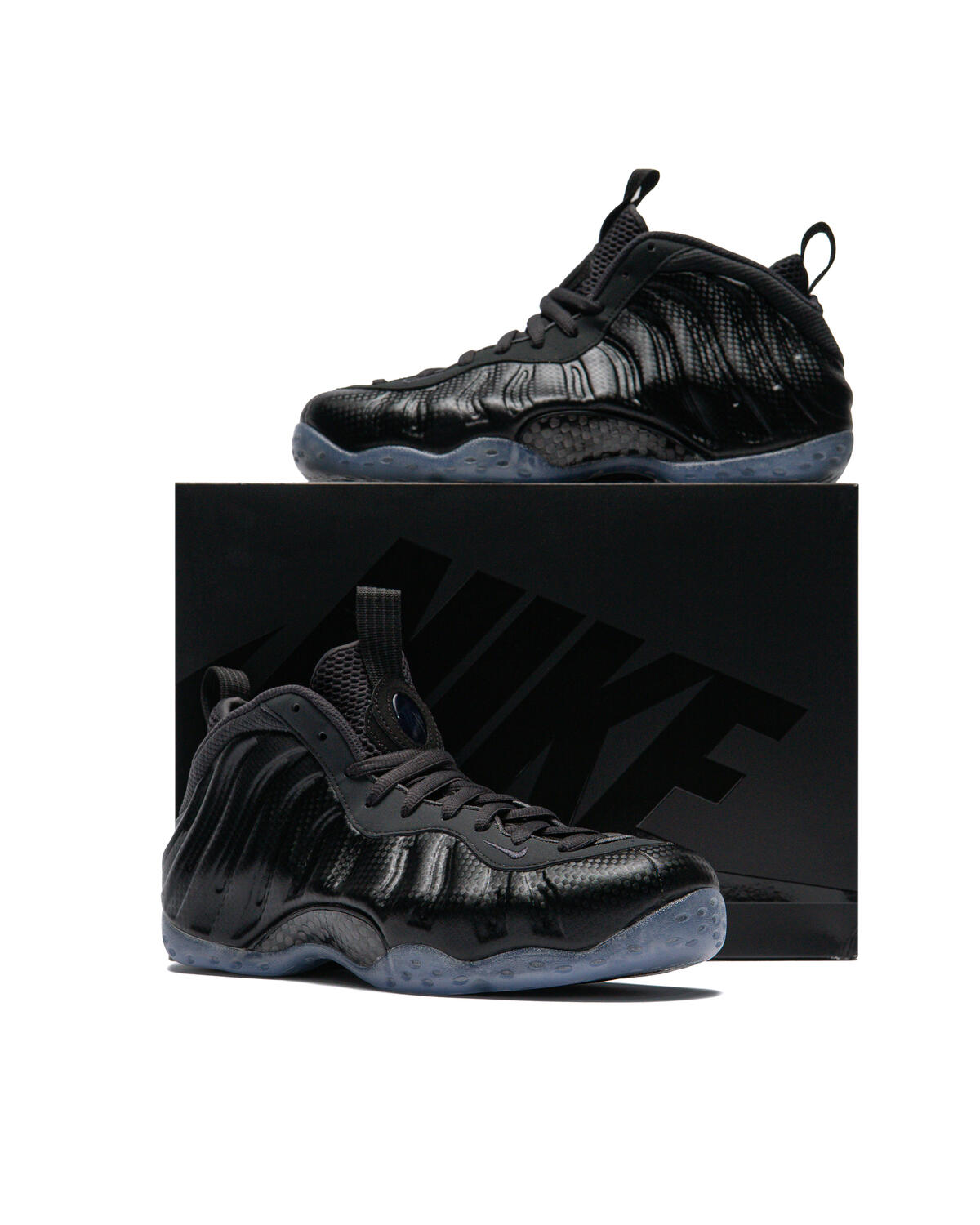 Nike Air Foamposite One 'Carbon Fiber' - Image 74