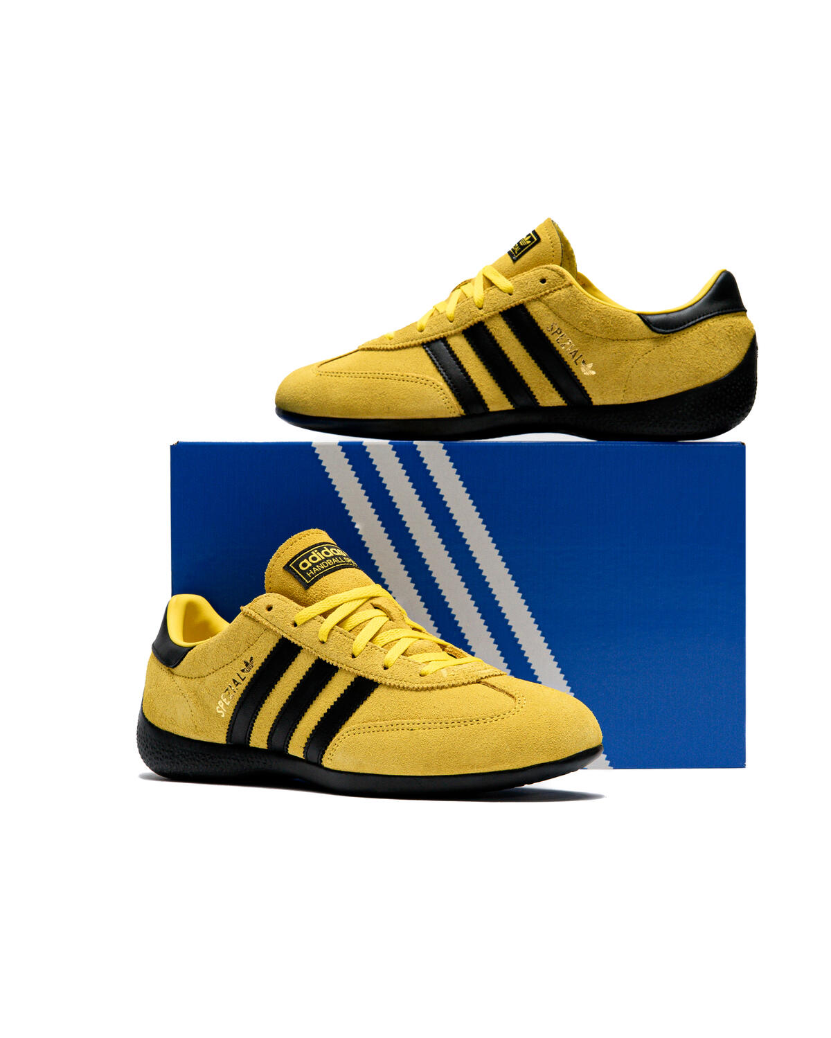 Adidas Handball Spezial Lo Pro Yellow/Core Black/Gold Metallic (Women's) - Image 13