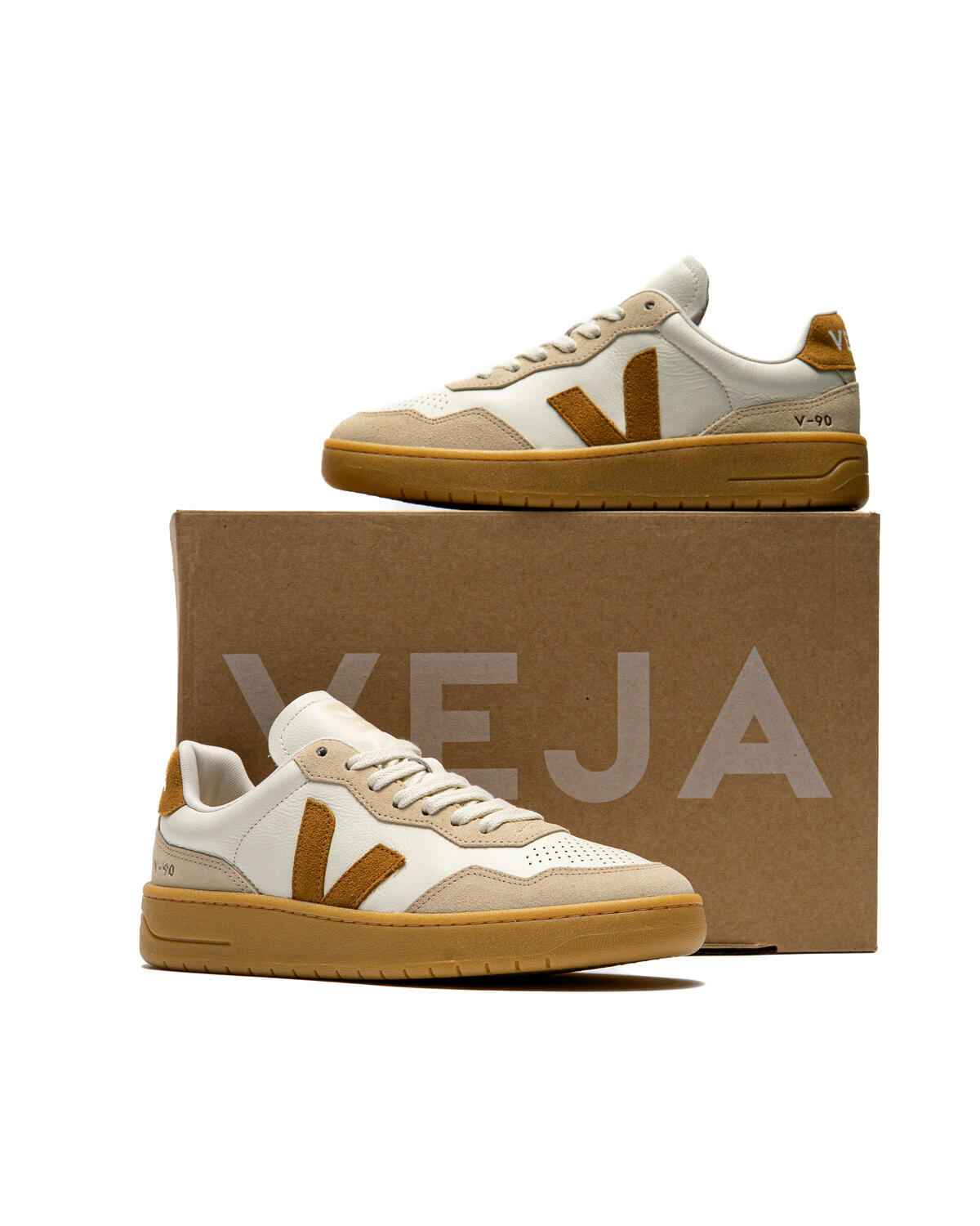 Veja V-90 O.T. Leather - Image 6