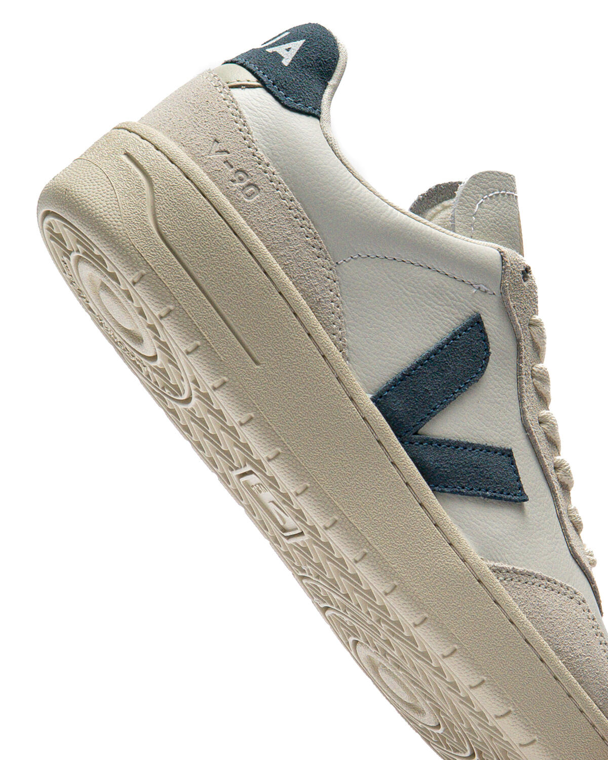 Veja V-90 O.T. Sneakers Extra White California (Women's) - Image 7