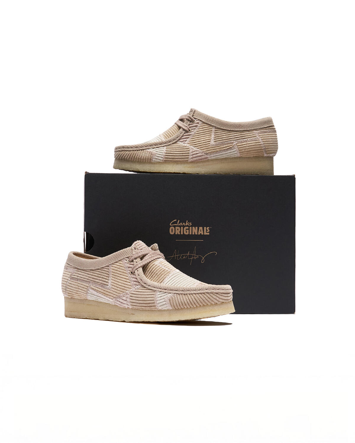 Clarks Originals x Aleali May WMNS Wallabee - Image 16