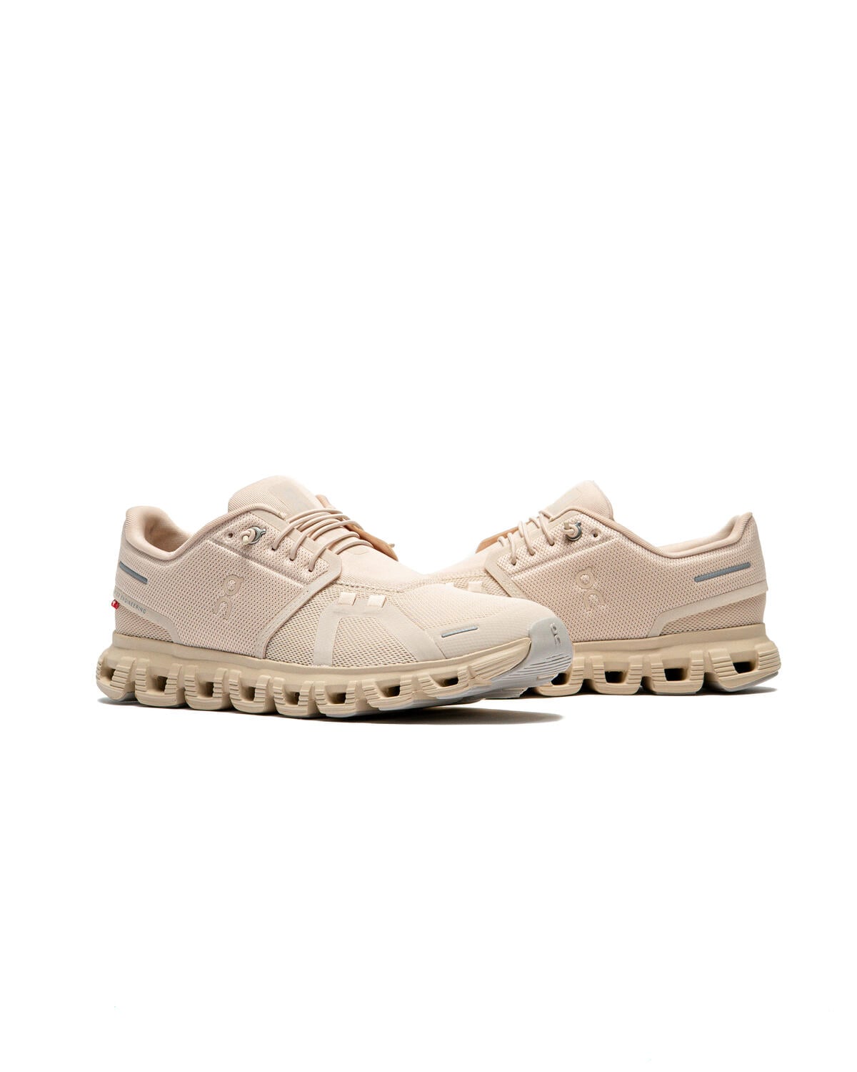 ON Running Cloud 6 'Sand/Sand' (Women's) - Image 23