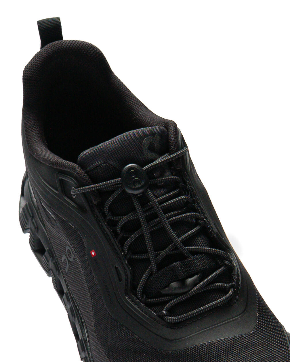 On Running Cloud 6 - Black / Black - Image 26