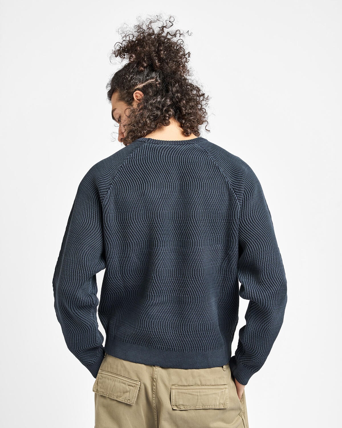 ナイロン】 WAVE ? CABLE KNIT NAVY