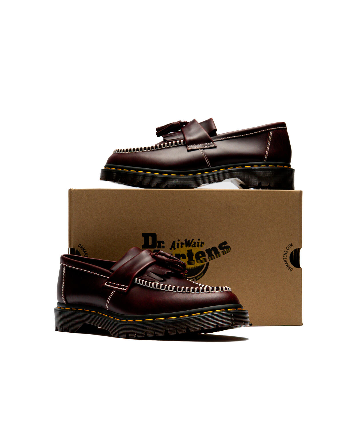Dr. Martens Adrian Tassel Orleans Leather Loafers 'Cherry Red' (Women's) — foto 5