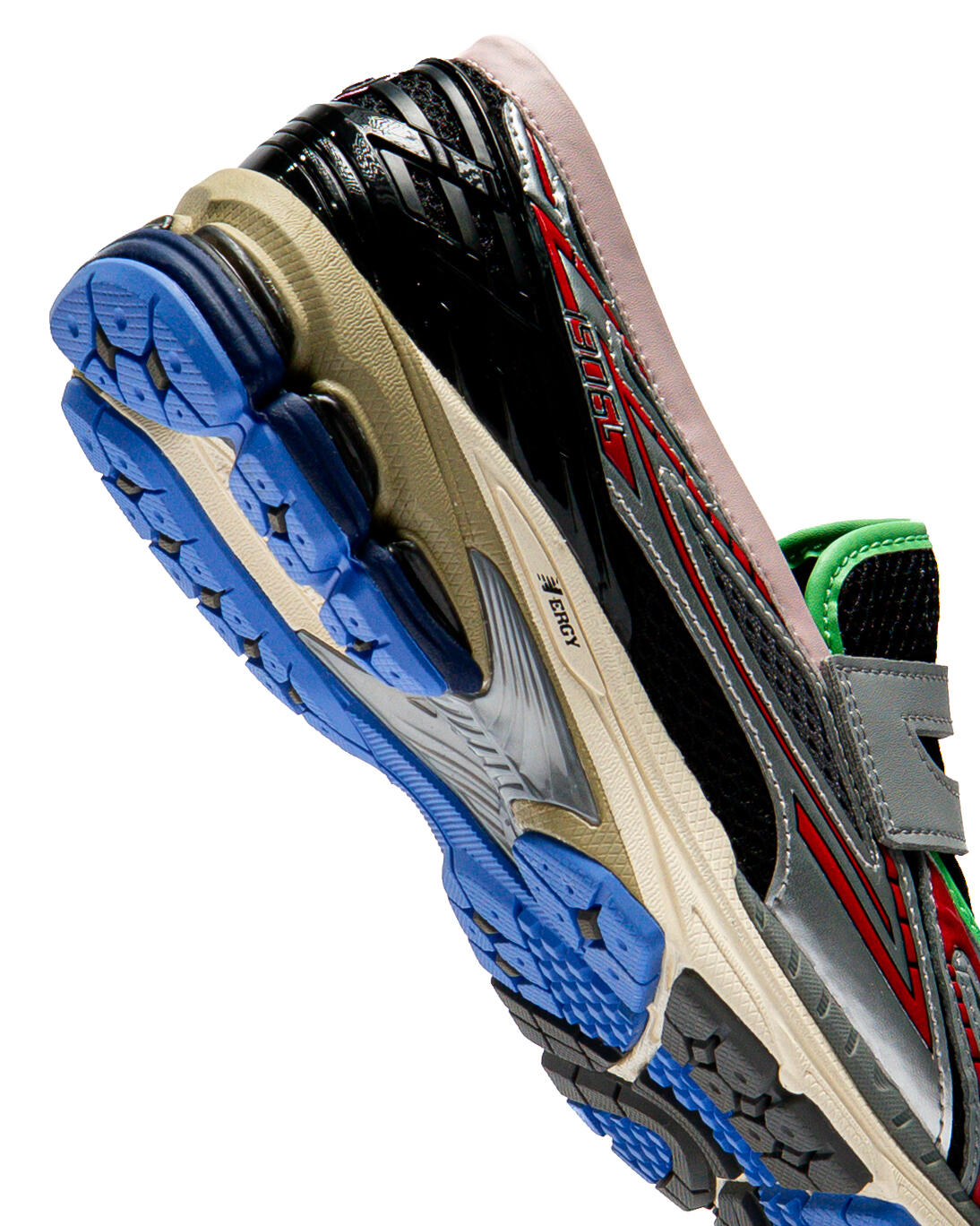 New Balance 1906L 'Silver Metallic / Black' - Image 43