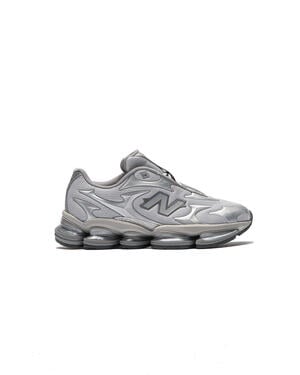 New Balance Abzorb 2000