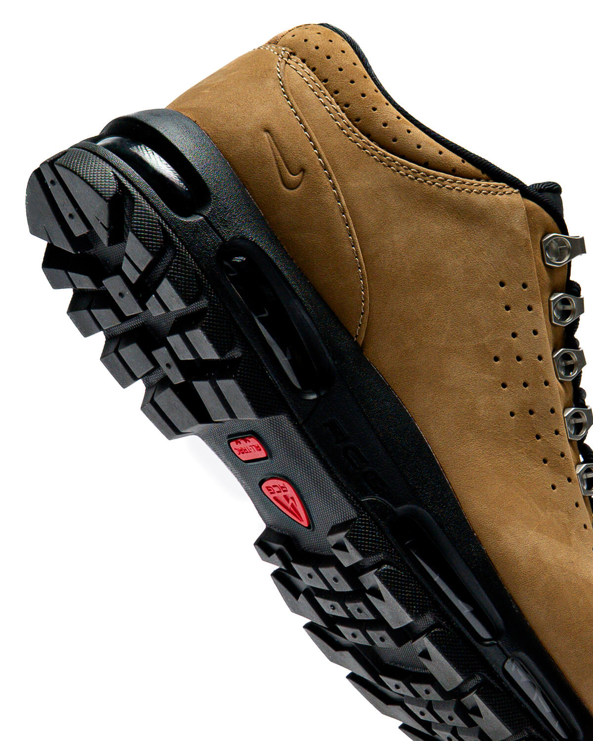 Nike Air Max Goadome Low SP in Taupe - Image 79