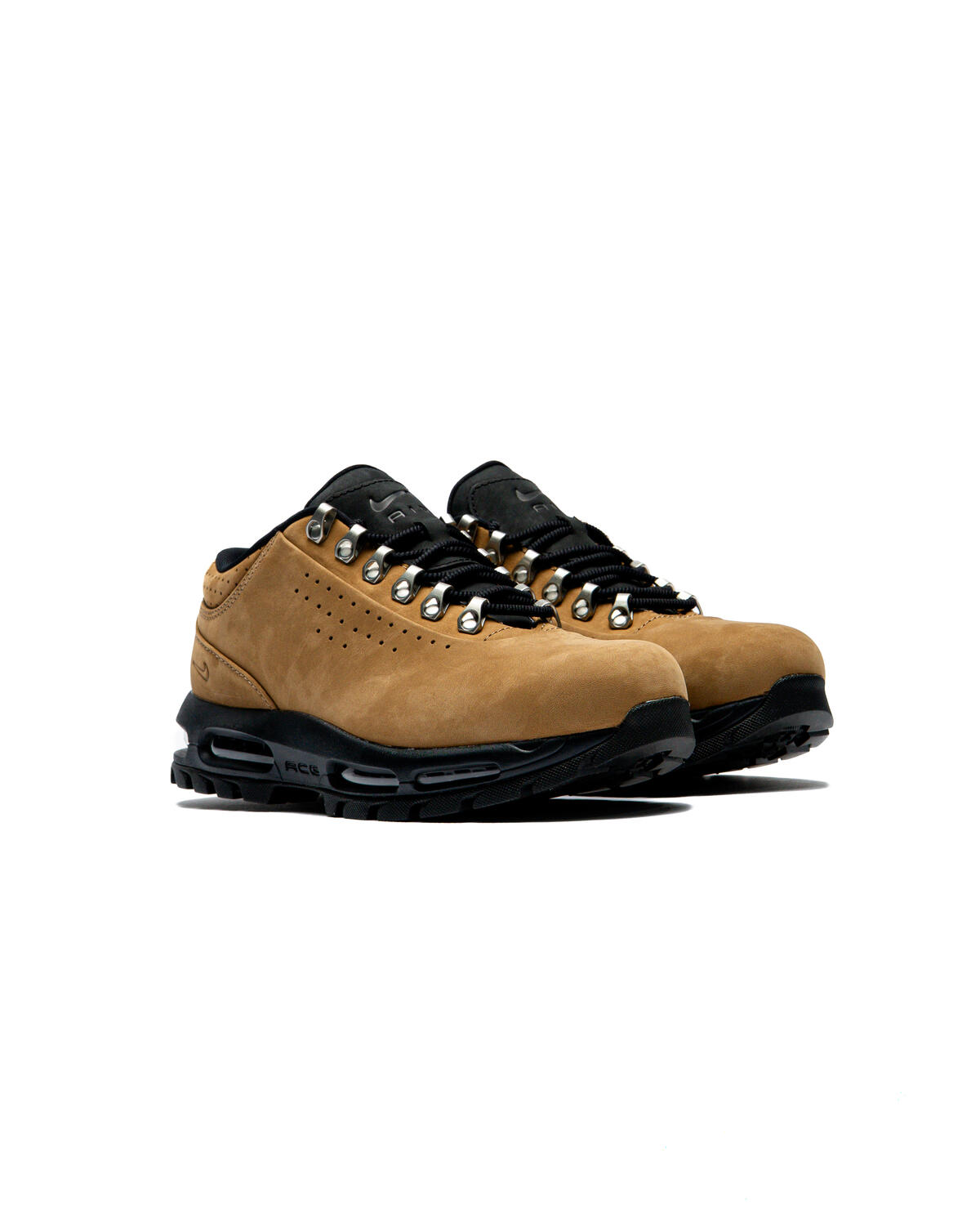 Nike Air Max Goadome Low SP in Taupe - Image 75