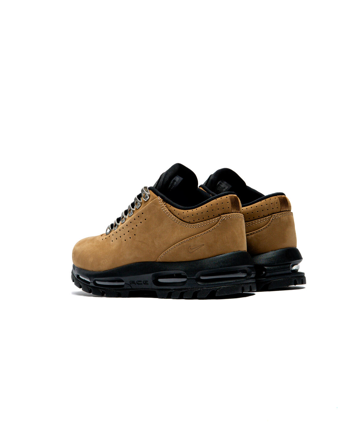 Nike Air Max Goadome Low SP in Taupe - Image 76